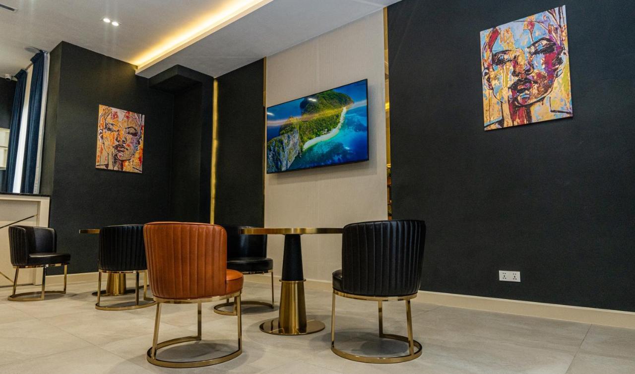 Garnet Mir Hotel Tasjkent Exteriör bild